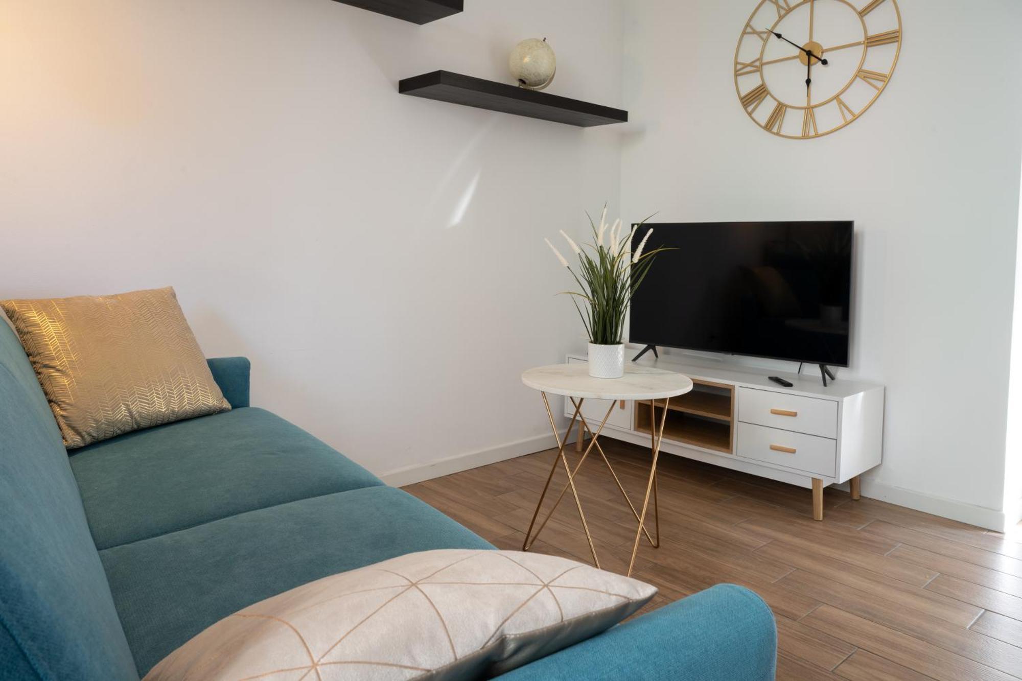 Lora Apartment,Free Private Parking, Self Check In,1 Como Ngoại thất bức ảnh